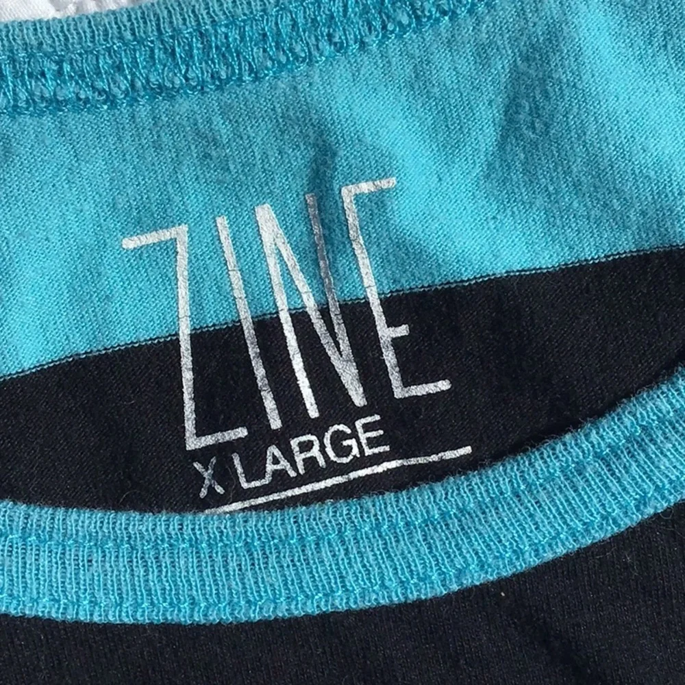 Zumiez Striped Men’s Tank Tops - Blue and Black 2 Pieces Bundle - Picture 3 of 8